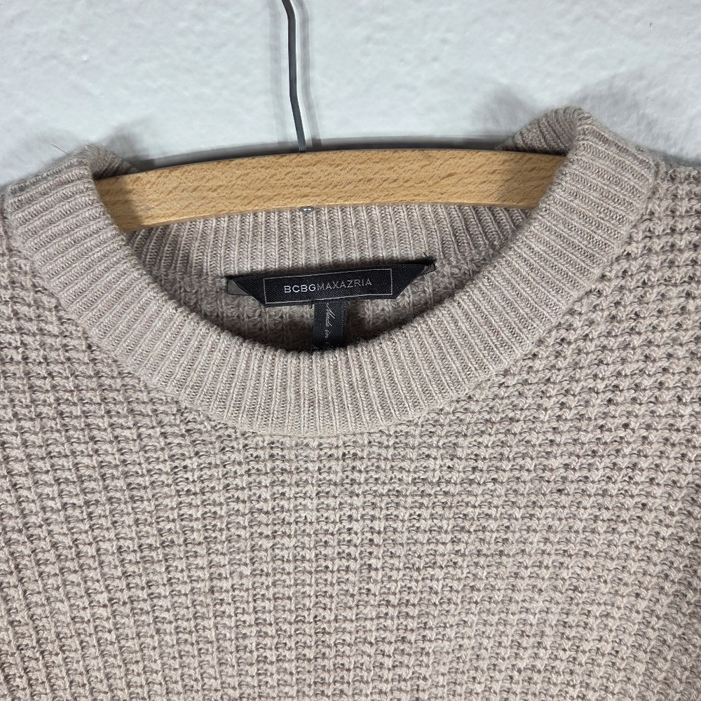 BCBG Maxazria Tan Waffle Knit Sweater M Long Sleeve Cropped Wool Cashmere - Picture 5 of 16